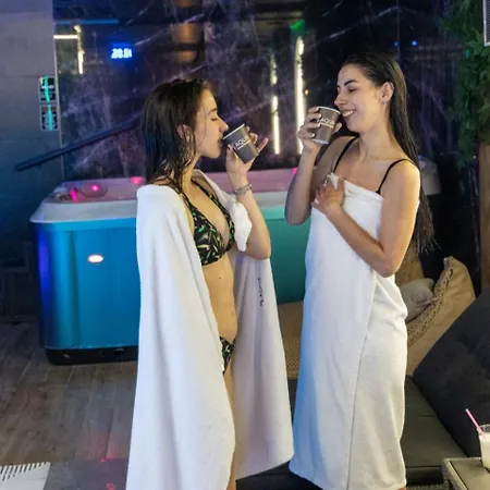 Aqua Lux ヴルシャツ