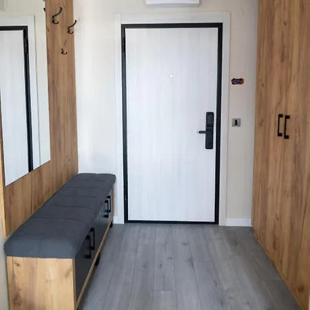 アパート Aqua Lux