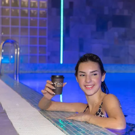 Aqua Lux ヴルシャツ