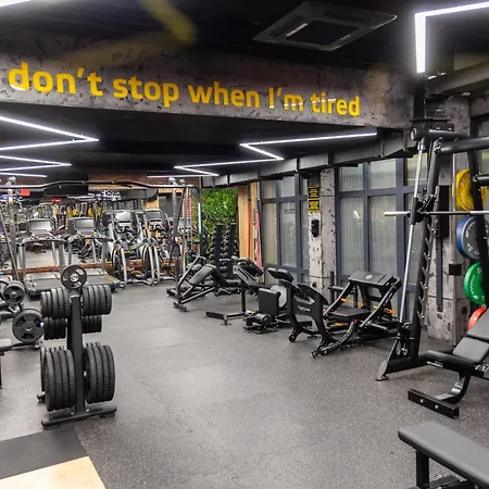 アパート Aqua Lux ヴルシャツ