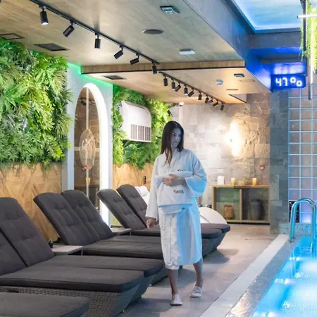 アパート Aqua Lux