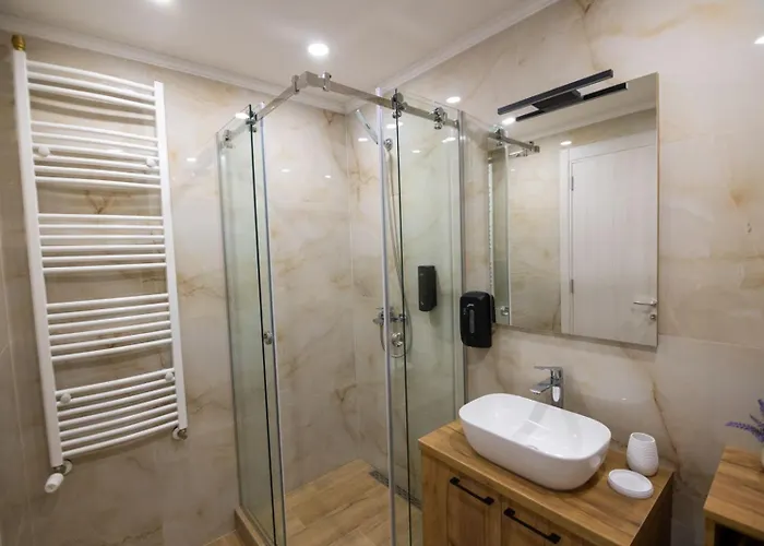 Aqua Lux * 弗尔沙茨